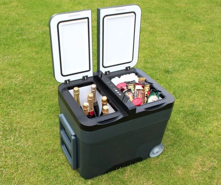 Outdoor Revolution Eco Deep Extreme Compressor Cooler 45L 4 Outdoor Revolution Eco Deep Extreme Compressor Cooler 45L - Image 2