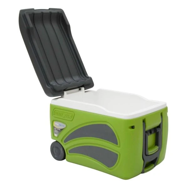 Vango Pinnacle Wheelie 45L Cool Box 5 Vango Pinnacle Wheelie 45L Cool Box - Image 3